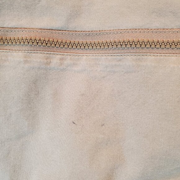 LL BEAN SZ S Women's Vintage Khaki Cargo Fishing Hunting Vest Camping Hiking - Picture 11 of 13